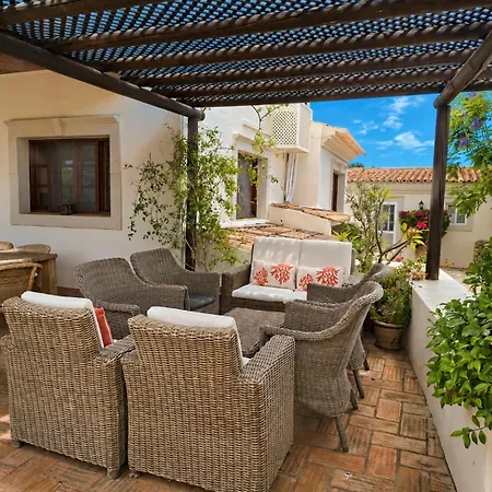 Typical Portuguese Quinta Sao Sebastiao * Boliqueime